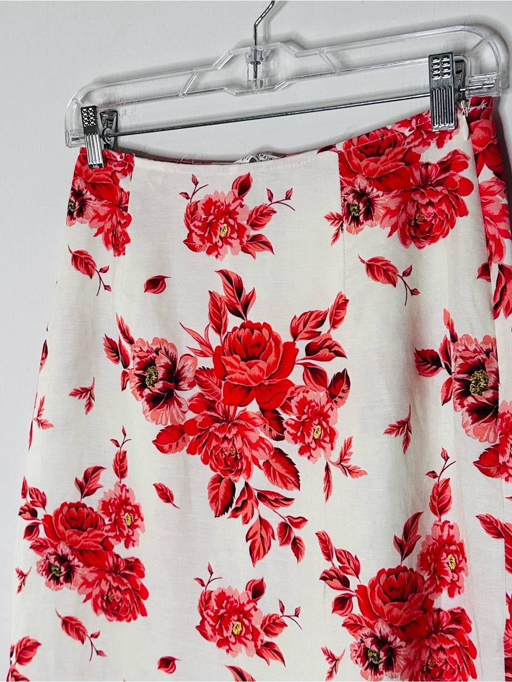 Peppermayo Valencia Villa Set Bralette Top (4) & Maxi Skirt (6) in Rosa Floria - Picture 10 of 12